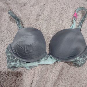 NWT Victoria's secret Pink Bra leopard